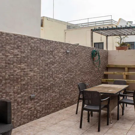 Apartment Brand New 3 Bdr In A Quaint Village Fgura
