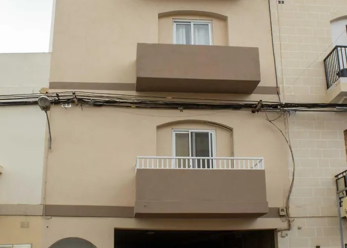 Brand New 3 Bdr In A Quaint Village Διαμέρισμα Il-Fgura